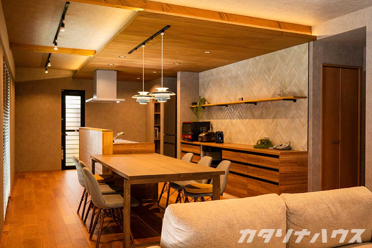 松山市の築40年木造アパートを大規模リノベーション