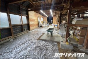 松山市リノベーション　塗装　ペイント　DIY　倉庫　大人の秘密基地