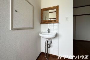松山市リノベーション　中古住宅リノベーション　RC戸建て　リノベーション　セカンド手洗い　廊下手洗い