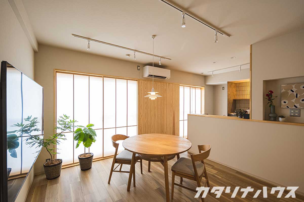 松山市　中古マンション　リノベーション　造作建具