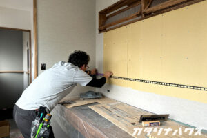 松山市のマンションリノベーションで洗面にタイルを施工