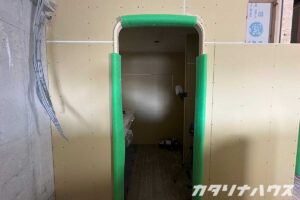 マンションリノベーション　パントリー　R出入口